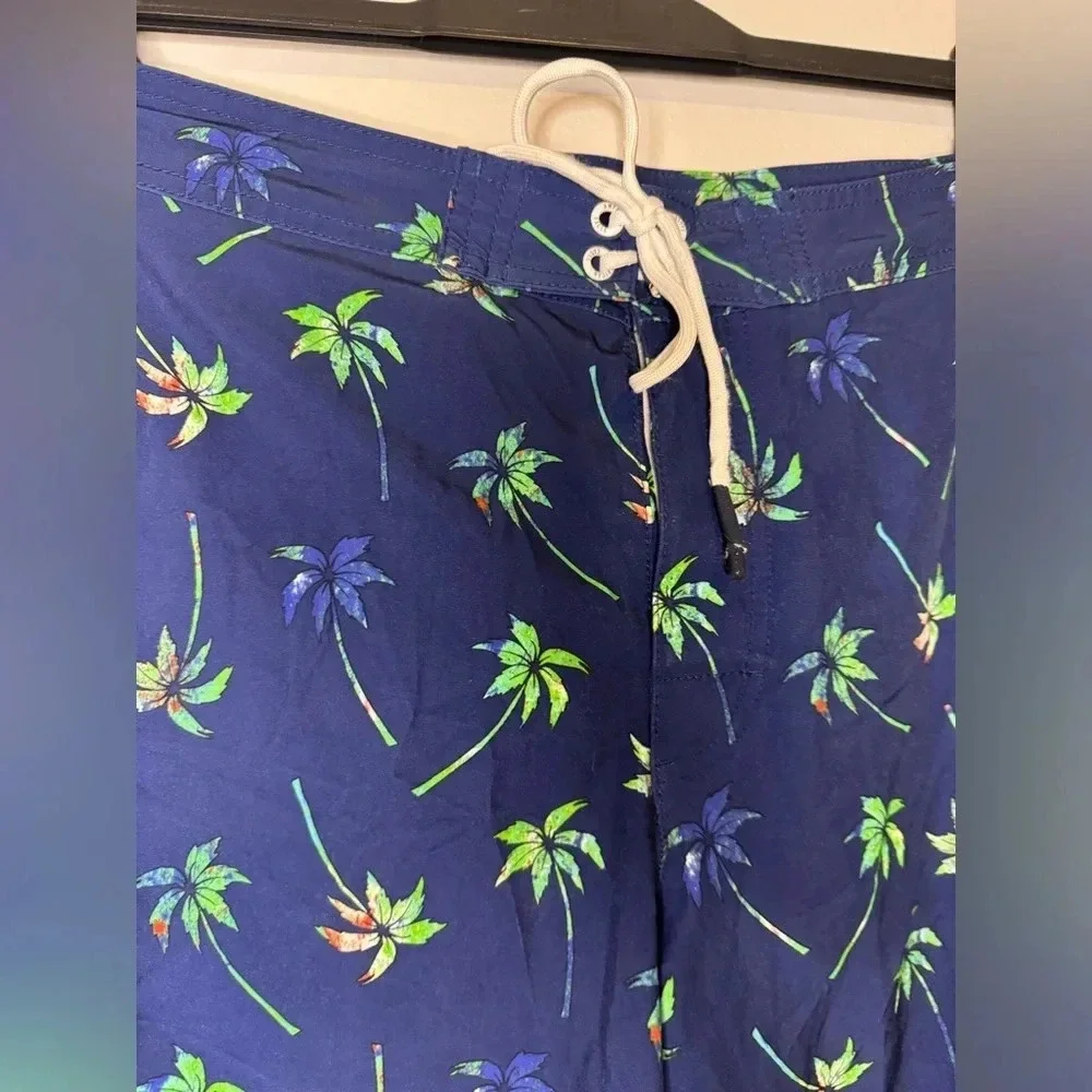 American Eagle‎ Swim Trunks Tree desing size L